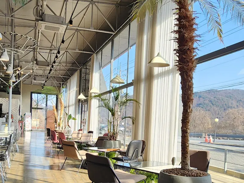 카페 내부 모습