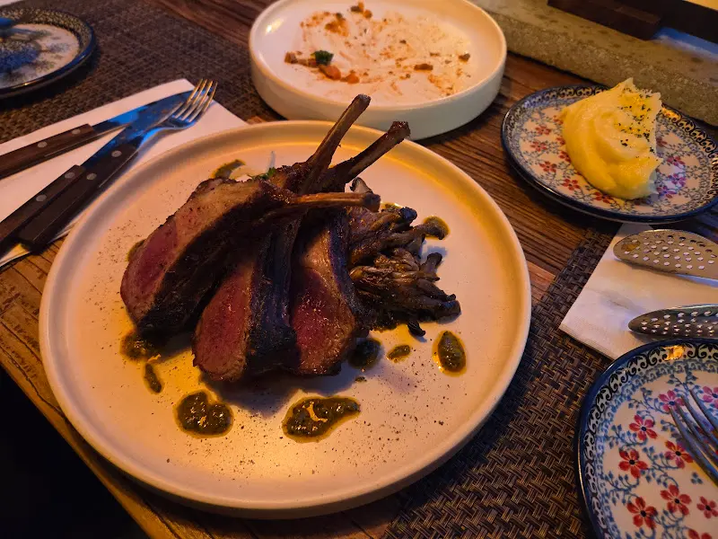 테이블뷰 프렌치 랙