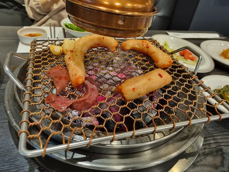 노릇하게 구워진 양대창