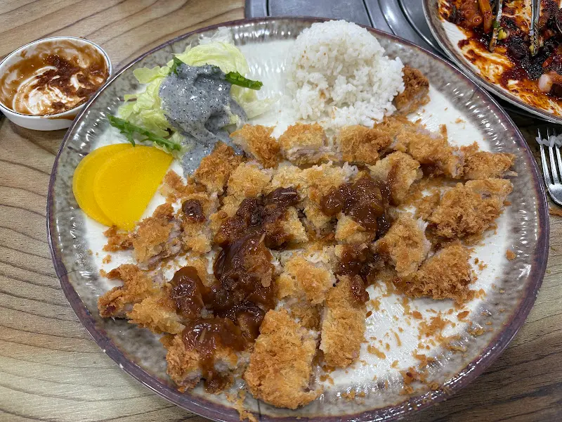 착한 낙지의 왕돈가스