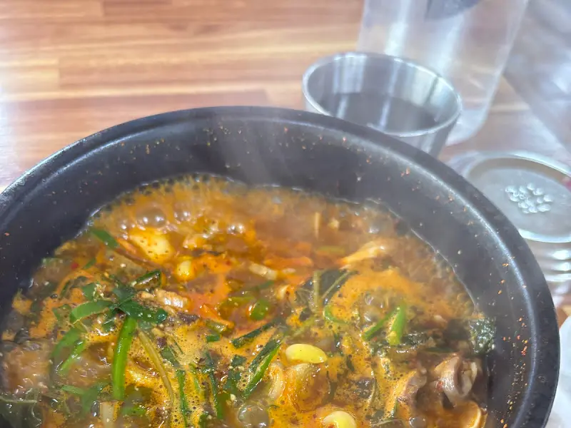 얼큰 순대국 비주얼