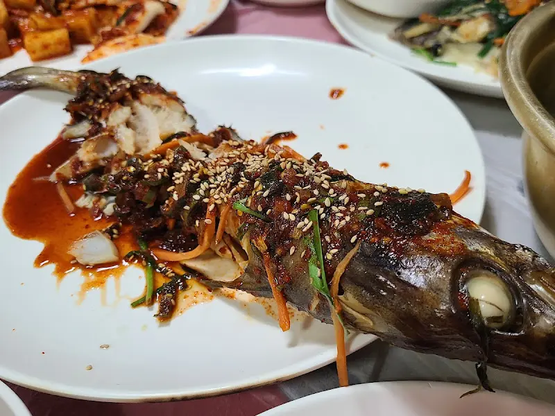 섬마을훈태 메뉴