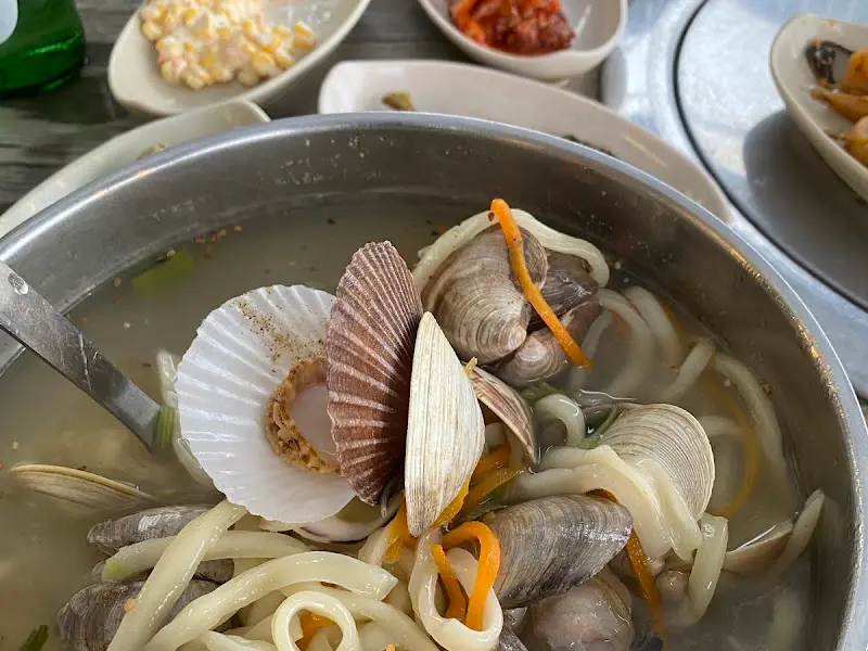 OOO 칼국수