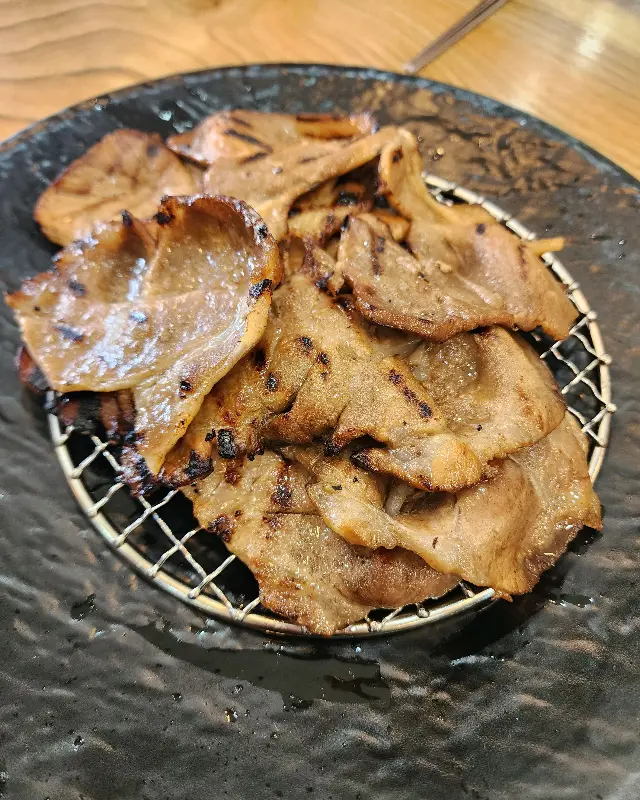 고기와 함께 먹는 냉면