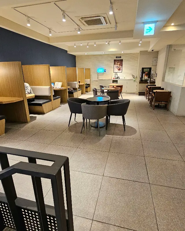 할리스 부천역점의 스터디 공간