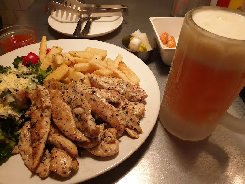 치킨 플레이트와 맥주