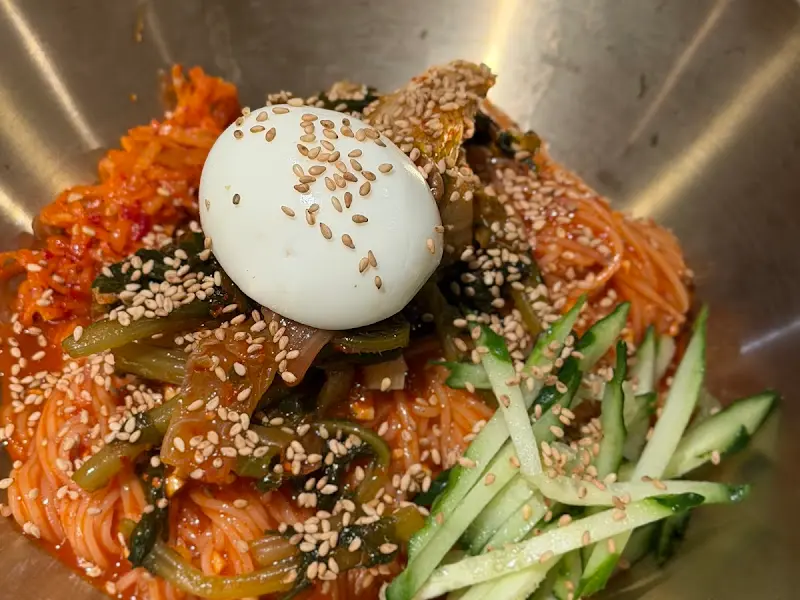 매콤한 열무비빔국수