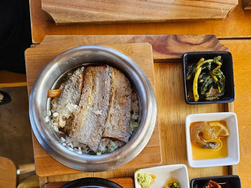 갈치 솥밥 클로즈업