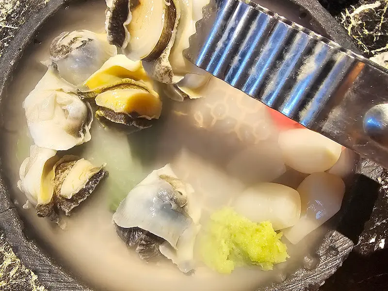 신선함이 눈으로 보이는 눈꽃치즈육회