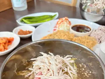 혼밥러의 성지, 영월 “부뚜막”에서 맛보는 초계국수와 돈까스 조합 맛집 기행