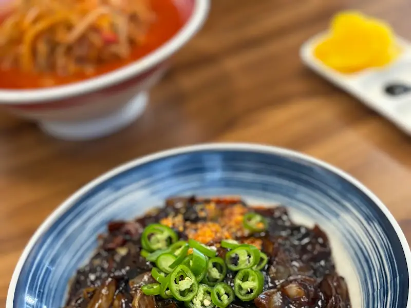 짜장면과 단무지