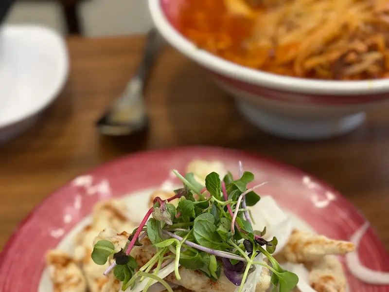 깔끔한 매장 내부