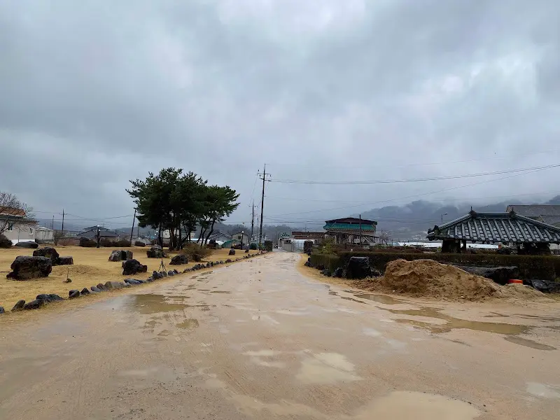 통평가든으로 향하는 길