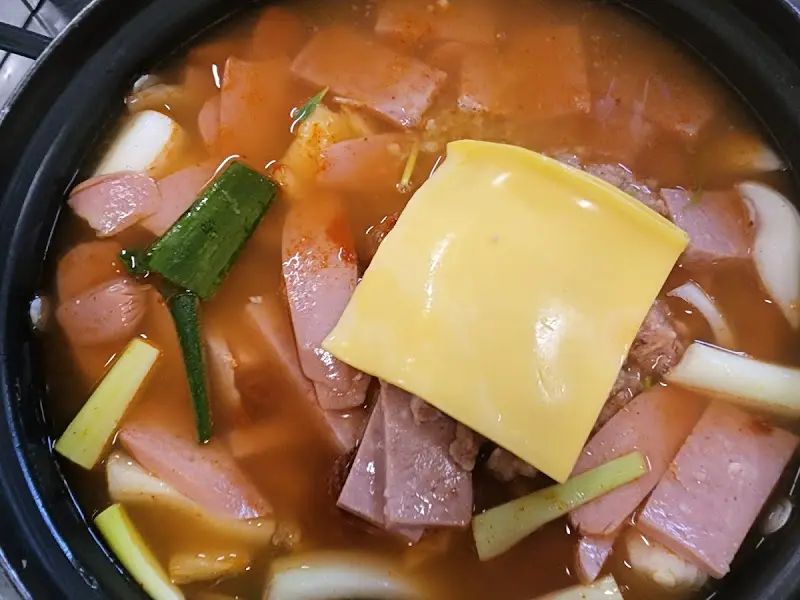 부대찌개