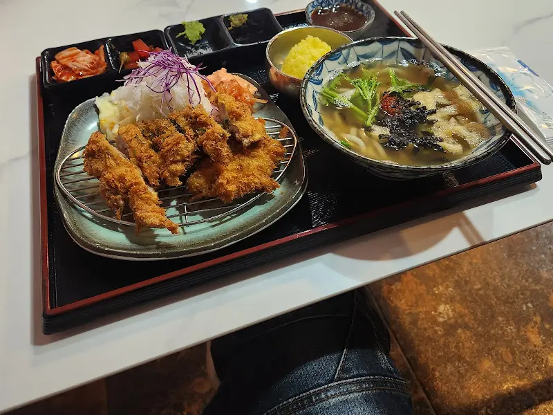 돈까스+우동 한 상 차림