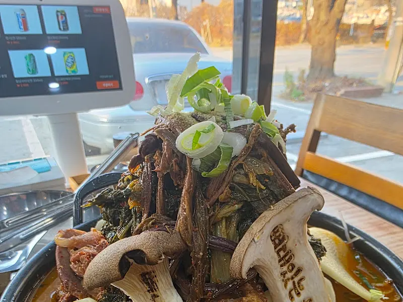 넓고 쾌적한 매장