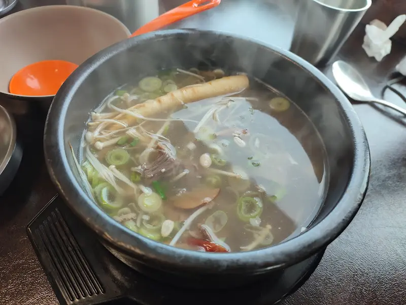 인삼 도토리 수제비