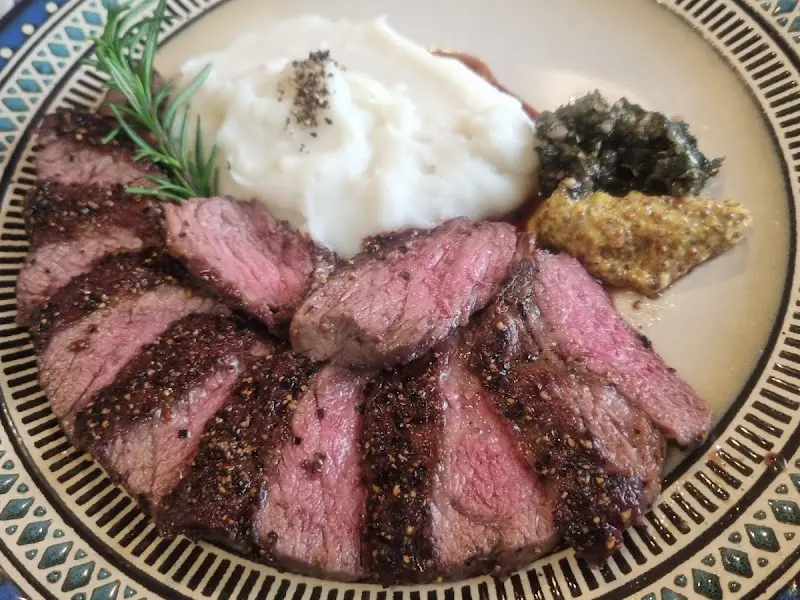 스테이크 단면 사진