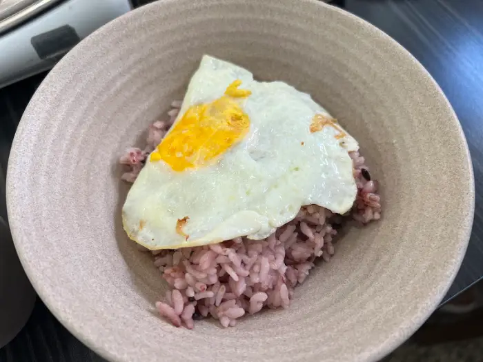 돼지볶음과 밥