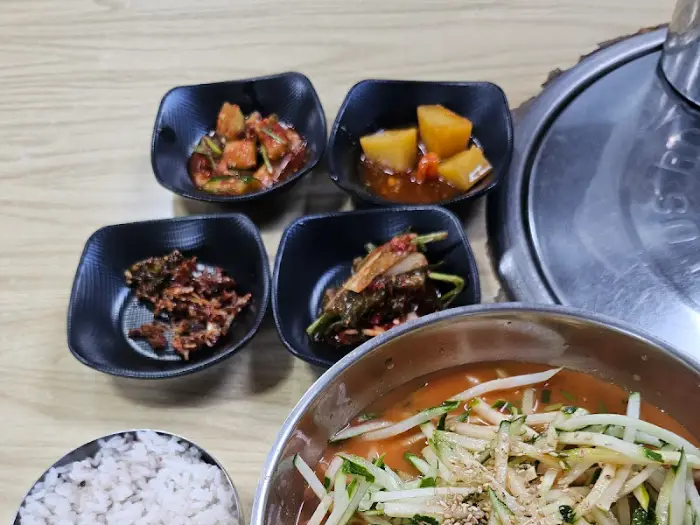 반찬 사진