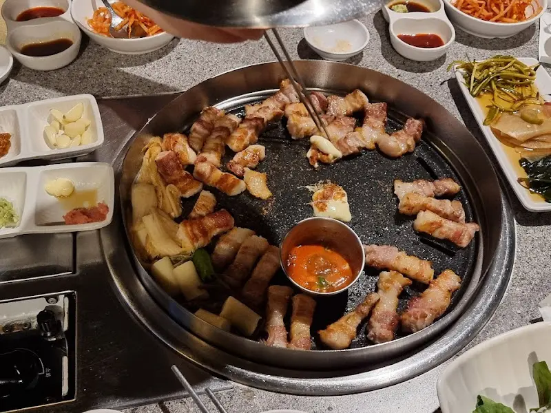 고기굽는남자 삼겹살