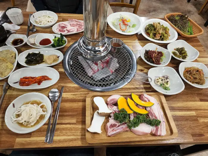 푸짐한 상차림