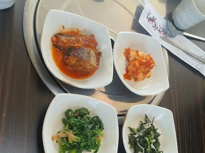 함안어탕국수집 밑반찬