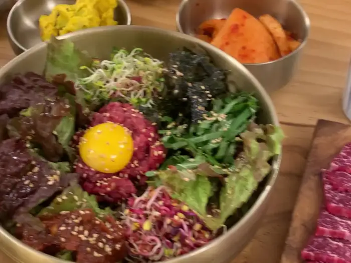 말방국밥 용산본점 육회 비빔밥