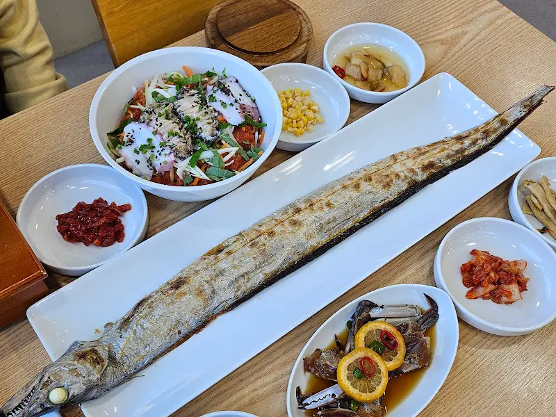 통갈치구이와 고등어구이 세트