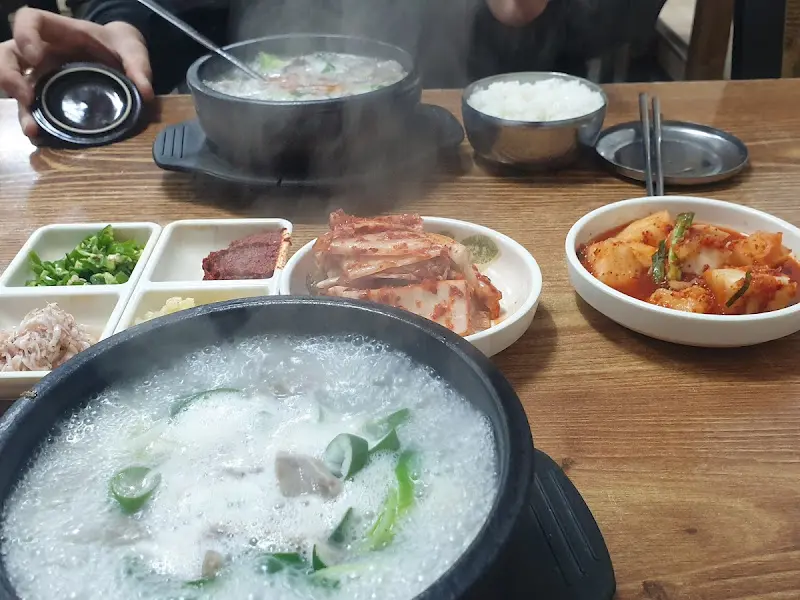 순대국밥 한 상 차림