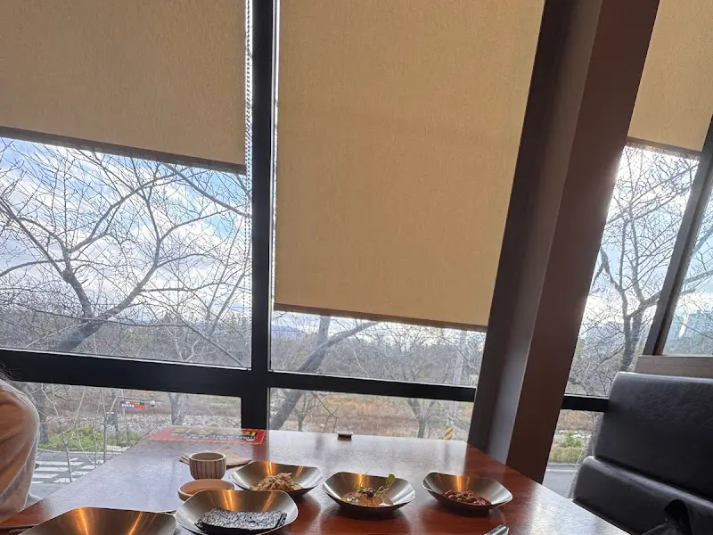 창밖으로 보이는 풍경