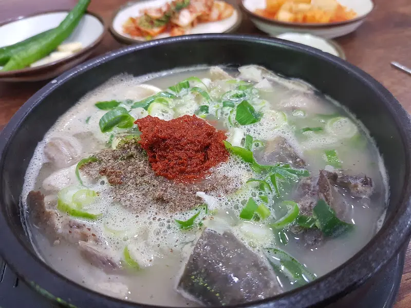 진천토종순대 순대국 근접샷