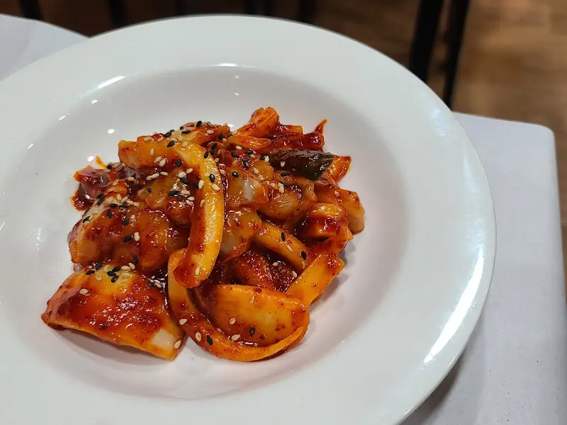 매콤달콤한 해산물 요리