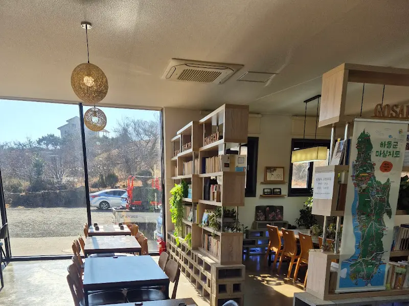 고매한 내부 좌석