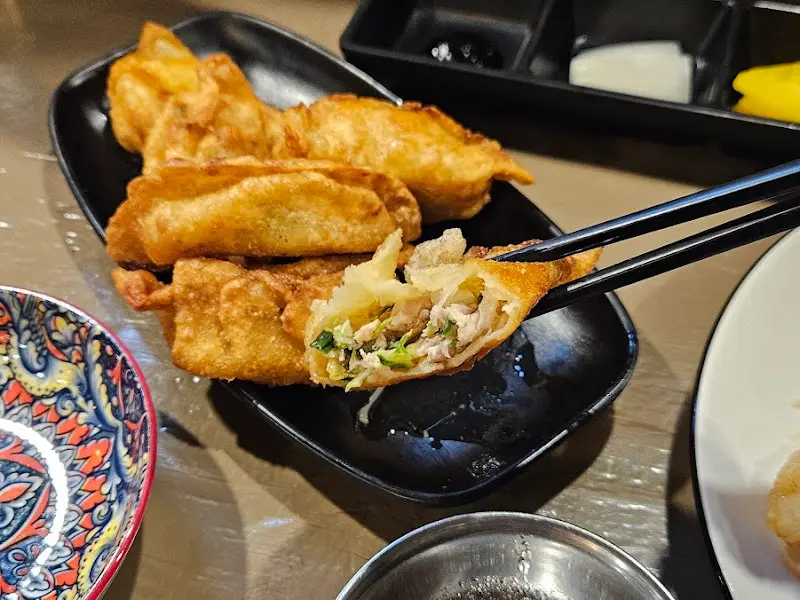 장만옥 군만두 단면