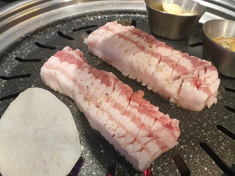 꽃삼겹살 근접 사진