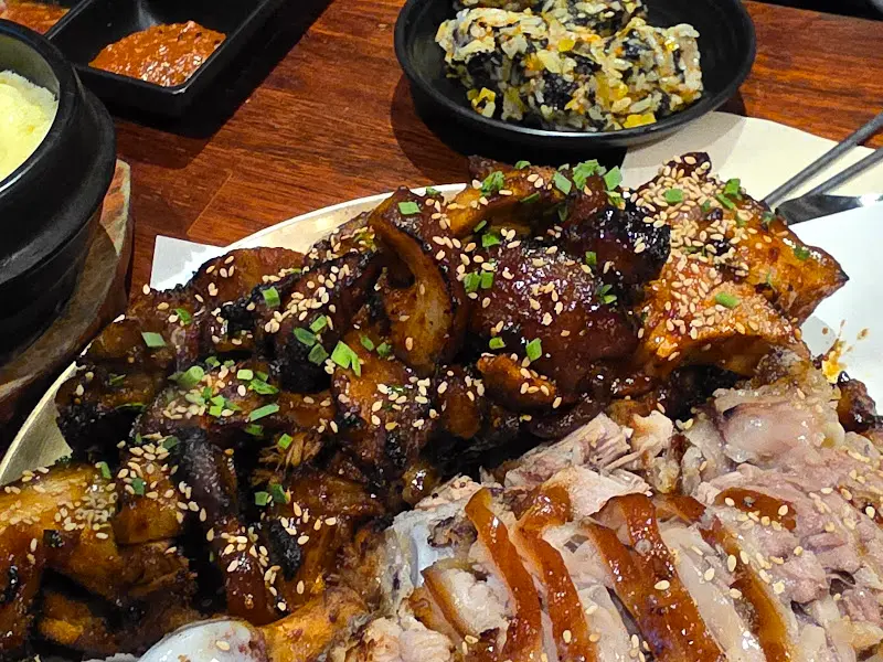 반반족발의 아름다운 자태