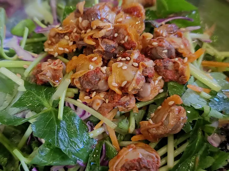 꼬막비빔밥 근접샷