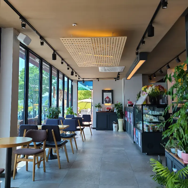 요거프레소 내부 전경