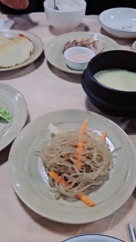 황금뜰 한상차림