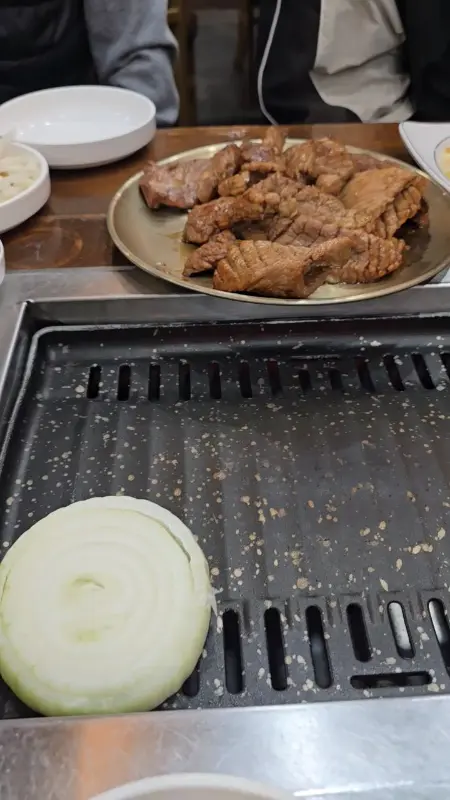 구워지기 전 돼지갈비