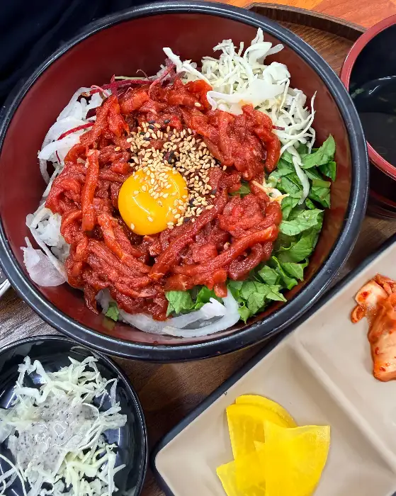 육회 비빔밥