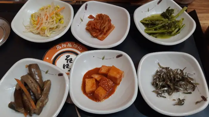 밑반찬
