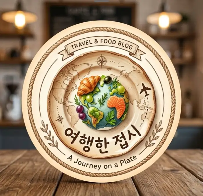 가게 로고 또는 상호명이 새겨진 원형 디자인