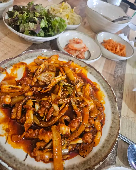 쭈꾸미 덮밥