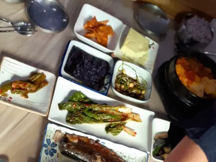 갈치조림과 함께 나온 반찬들 2