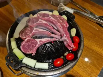 광주 양갈비 명가, 슴슴한 풍미와 다채로운 메뉴의 향연