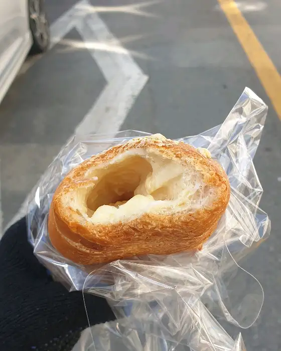 크림치즈가 들어간 빵