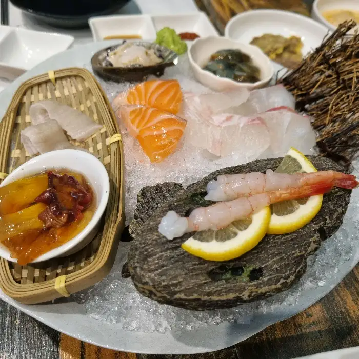 모모카세 모듬회