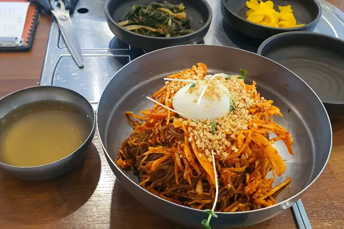 양념 비빔 막국수